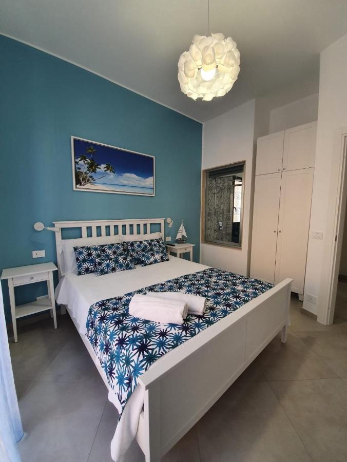 Magilu Case Con Jacuzzi Кастеламаре дел Голфо Екстериор снимка